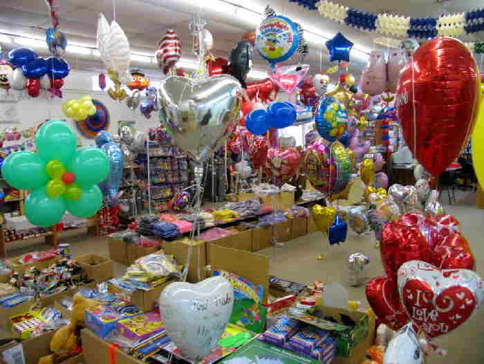 Ballonsupermarkt, der Ballonshop auf 1000 Quadratmetern